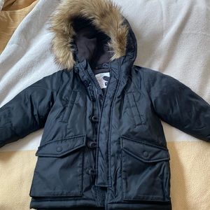 NWT Gap 3 years old parka black